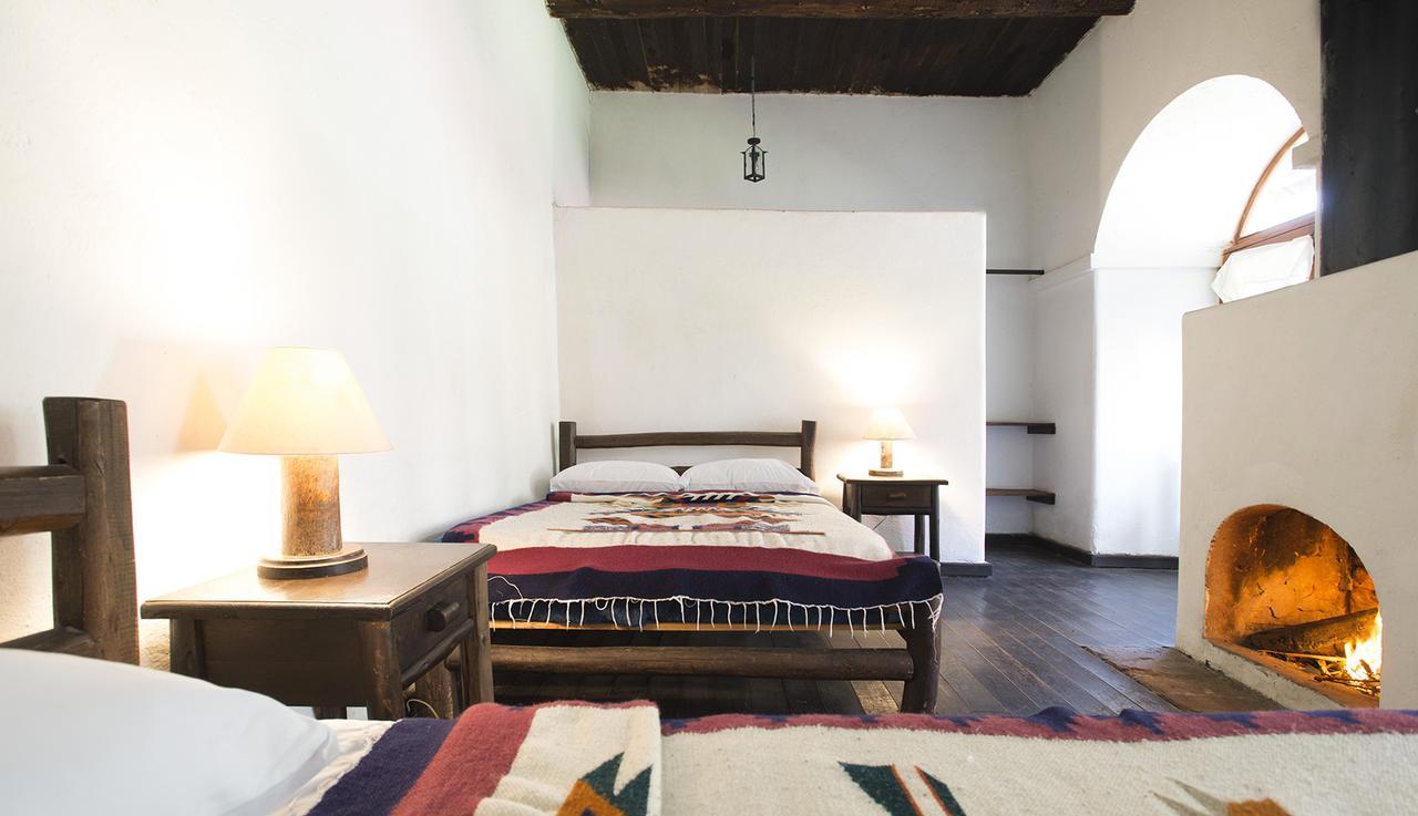 Hacienda Guachala Hotel Кайамбе Екстериор снимка