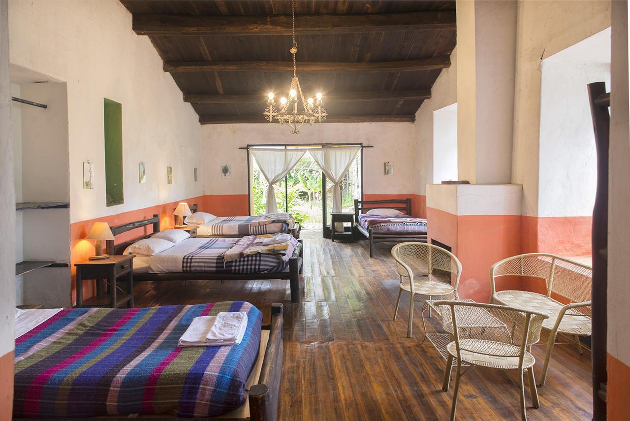 Hacienda Guachala Hotel Кайамбе Екстериор снимка